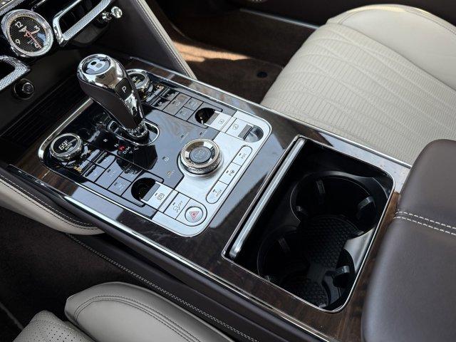 Photo of 2022 Moonbeam Bentley Flying Spur