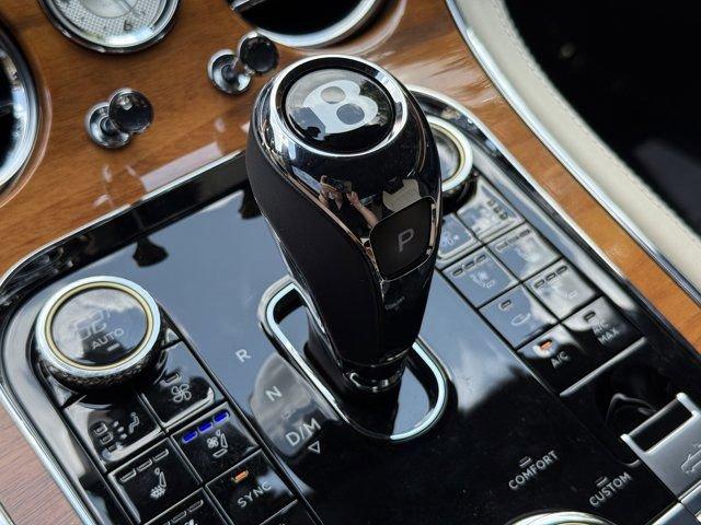 Photo of 2023 Glacier White Bentley Continental GT