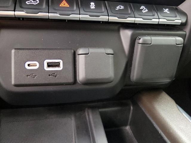 Photo of 2021 Gray GMC Sierra 1500