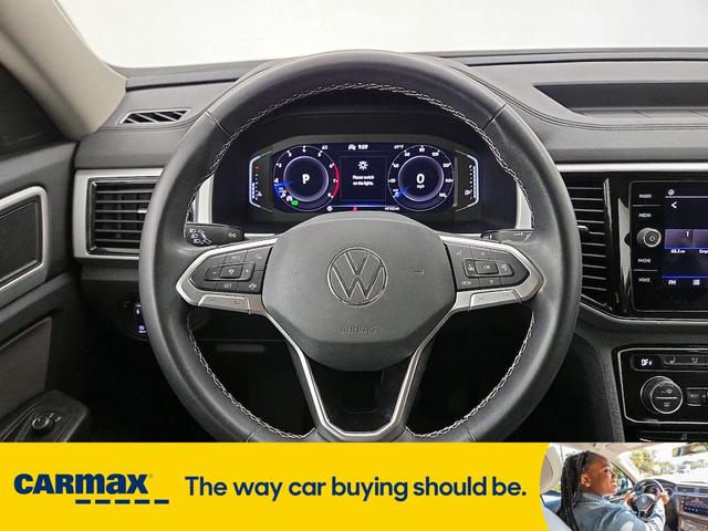 Photo of 2022 Silver Volkswagen Atlas