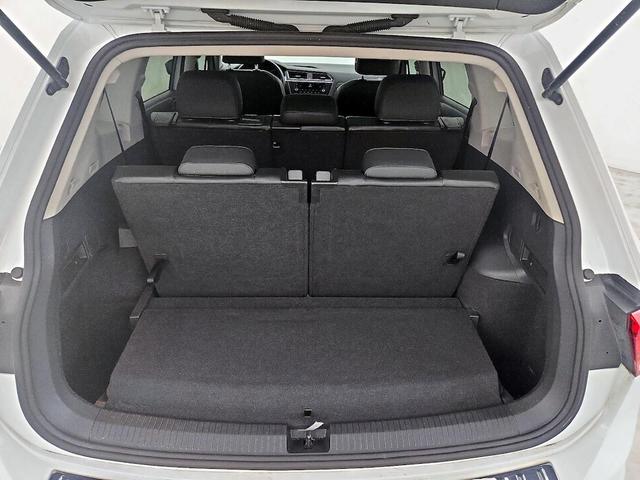Photo of 2019 White Volkswagen Tiguan
