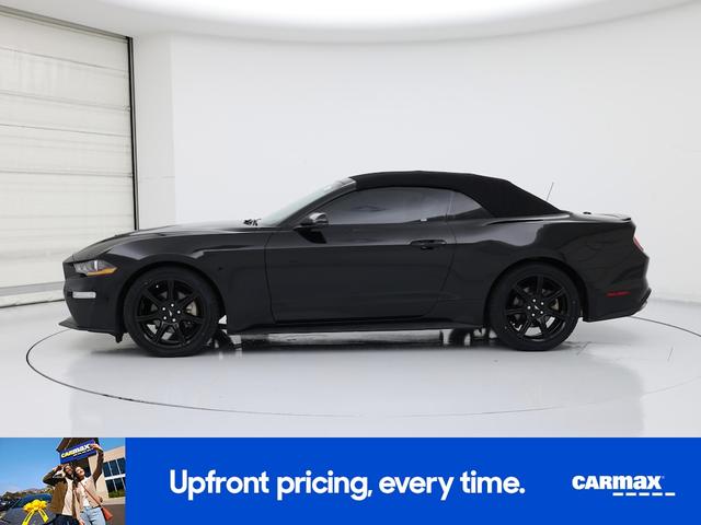 Photo of 2020 Black Ford Mustang