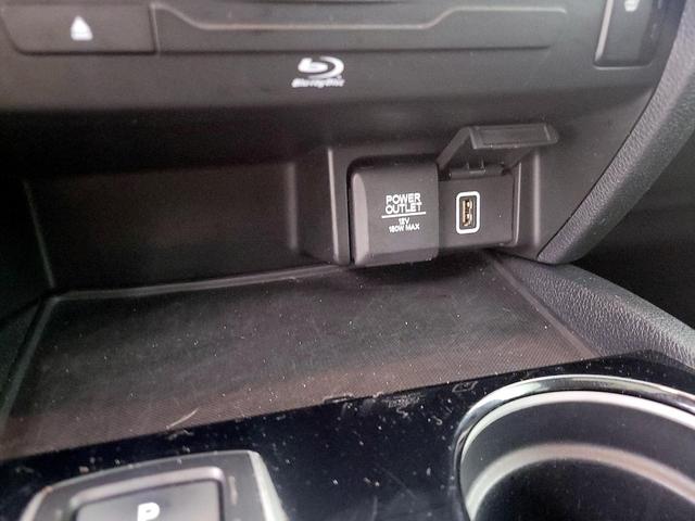 Photo of 2020 Gray Honda Pilot