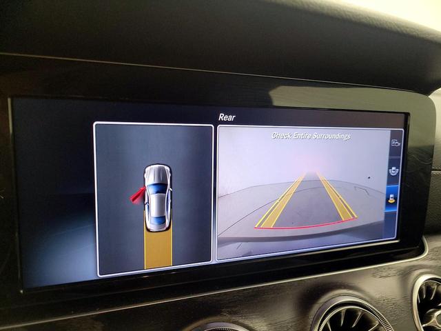 Photo of 2018 Gray Mercedes-Benz E-Class