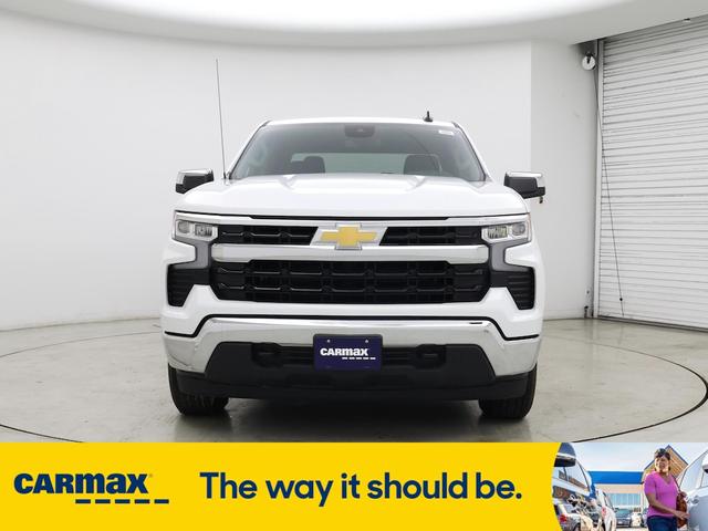 Photo of 2025 White Chevrolet Silverado 1500