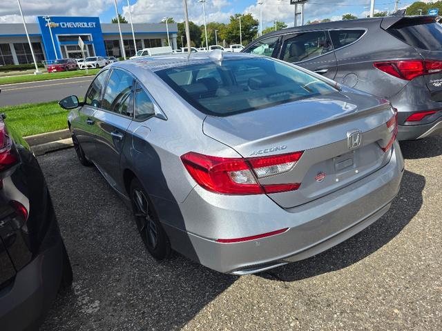 Photo of 2021 Lunar Silver Metallic Honda Accord