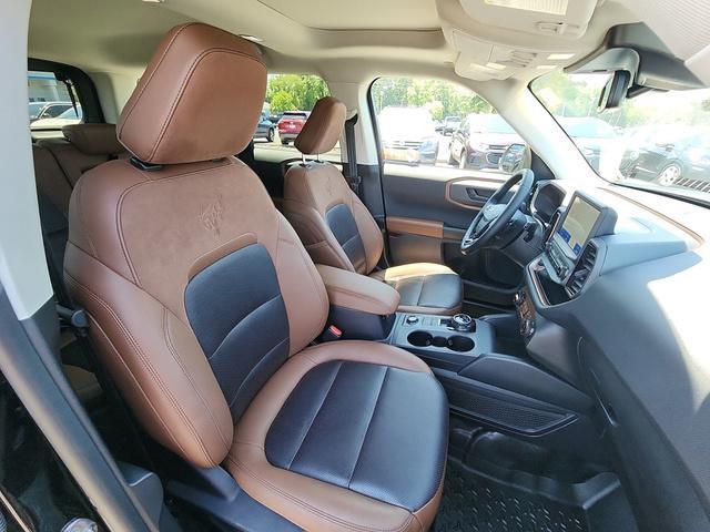 Photo of 2024 Shadow Black Ford Bronco Sport
