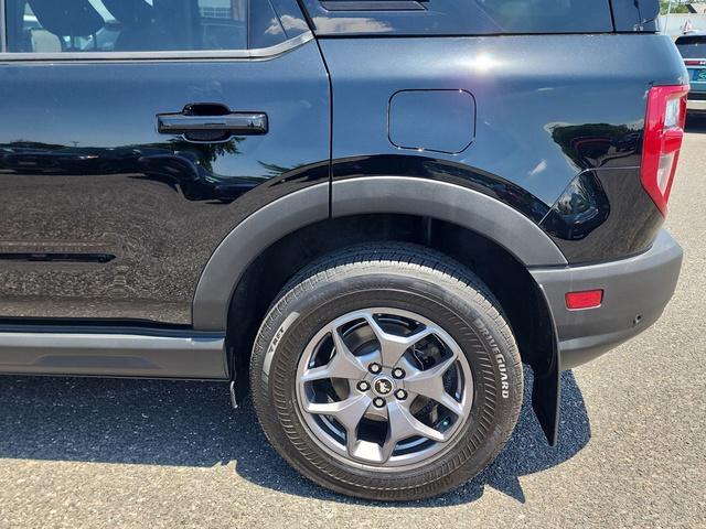 Photo of 2024 Shadow Black Ford Bronco Sport