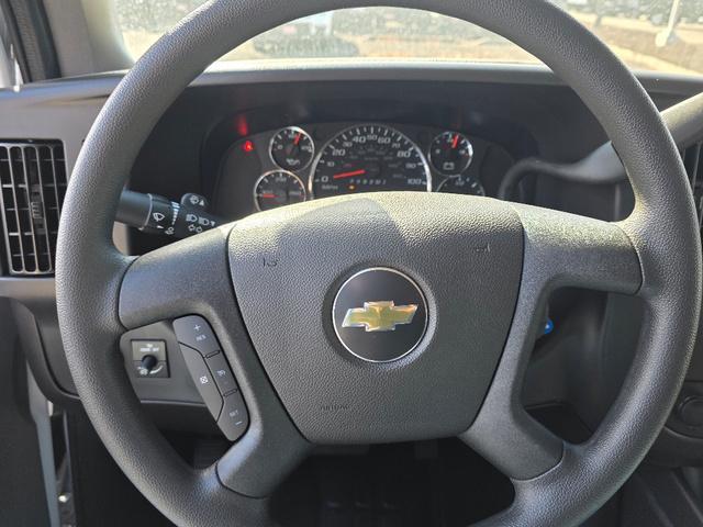 Photo of 2025 Summit White Chevrolet Express 2500