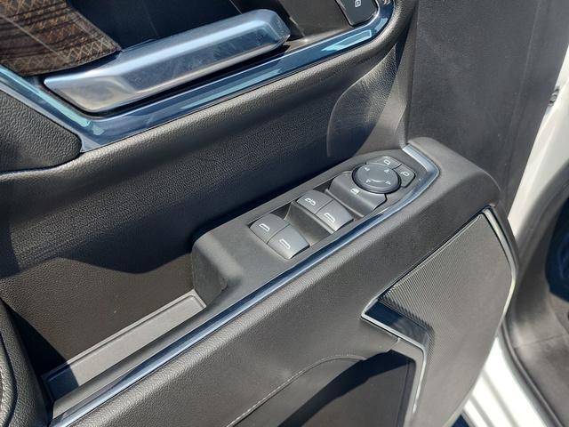 Photo of 2024 Summit White Chevrolet Silverado 1500