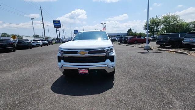 Photo of 2024 Summit White Chevrolet Silverado 1500