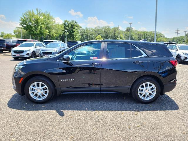 Photo of 2023 Mosaic Black Metallic Chevrolet Equinox