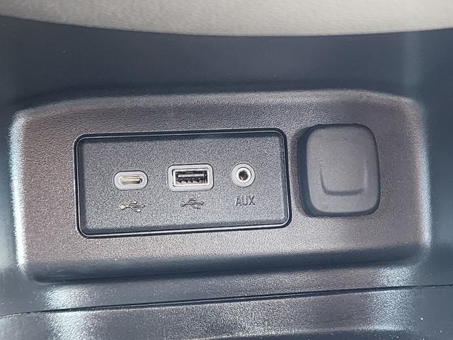 Photo of 2023 Mosaic Black Metallic Chevrolet Equinox