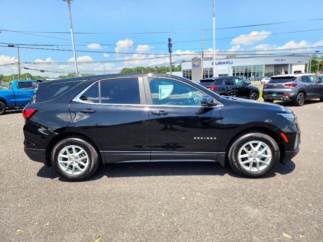 Photo of 2023 Mosaic Black Metallic Chevrolet Equinox