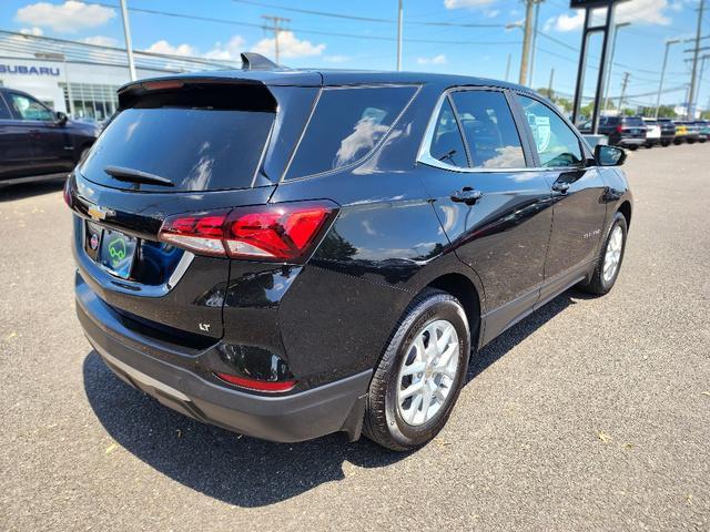 Photo of 2023 Mosaic Black Metallic Chevrolet Equinox