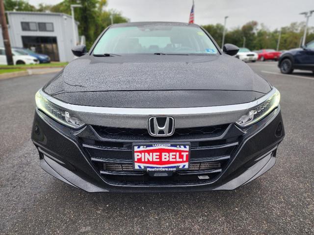 Photo of 2018 Crystal Black Pearl Honda Accord