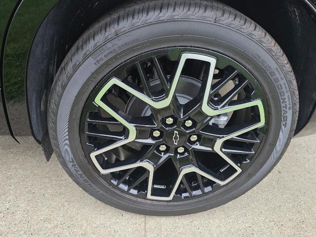 Photo of 2025 Black Chevrolet Blazer