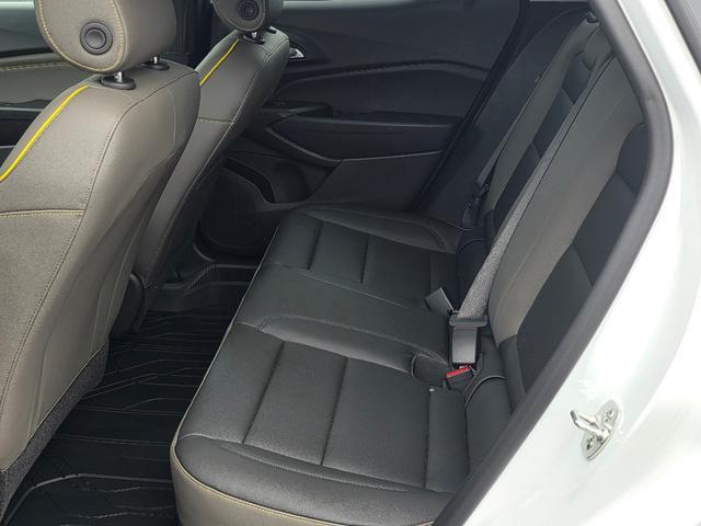 Photo of 2025 Summit White Chevrolet Trax
