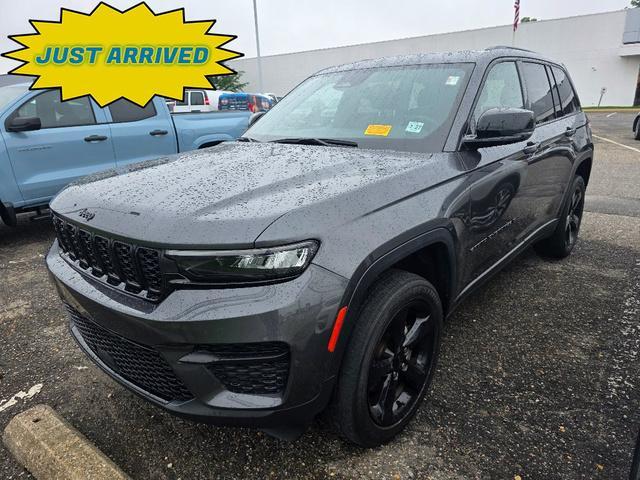 2022 Jeep Grand Cherokee