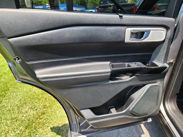 Photo of 2023 Carbonized Gray Ford Explorer