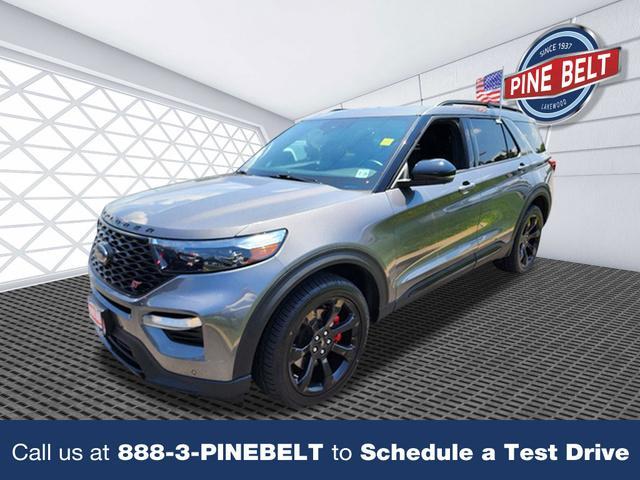 Photo of 2023 Carbonized Gray Ford Explorer