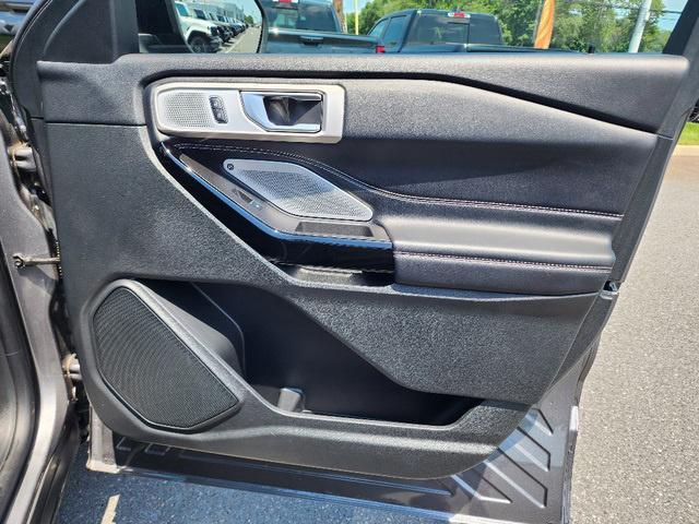 Photo of 2023 Carbonized Gray Ford Explorer