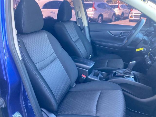 Photo of 2020 Indigo Blue Metallic Nissan Rogue