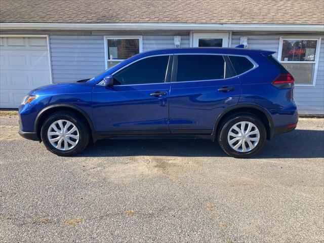 Photo of 2020 Indigo Blue Metallic Nissan Rogue