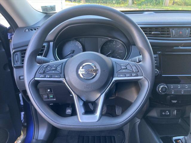 Photo of 2020 Indigo Blue Metallic Nissan Rogue