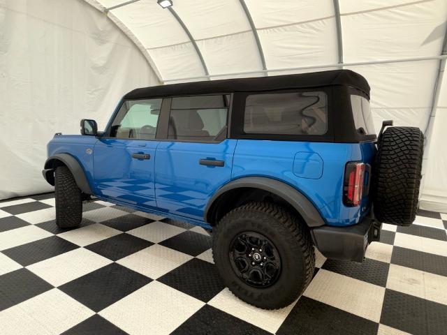 Photo of 2023 VELOCITY BLUE METALLIC Ford Bronco