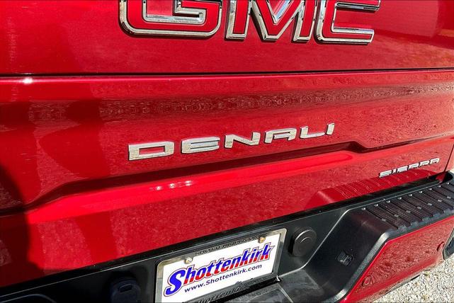 Photo of 2019 Red Quartz Tintcoat GMC Sierra 1500