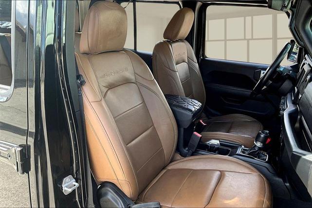 Photo of 2020 Black Clearcoat Jeep Gladiator