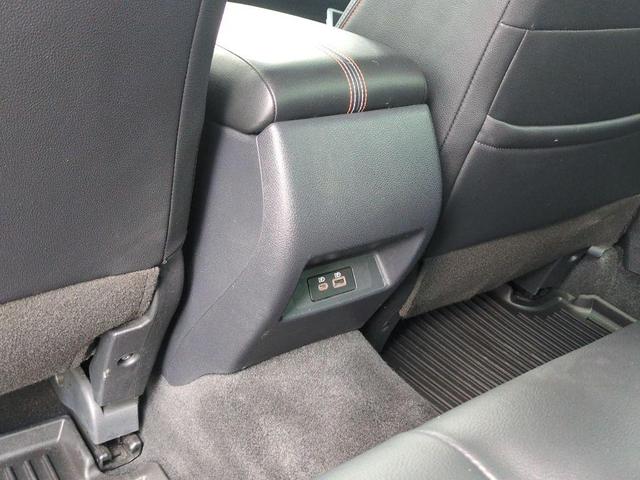 Photo of 2023 Super Black Clearcoat Nissan Altima