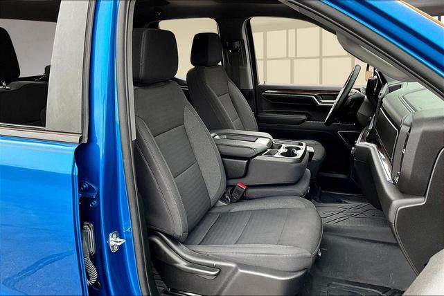 Photo of 2024 Glacier Blue Metallic Chevrolet Silverado 1500