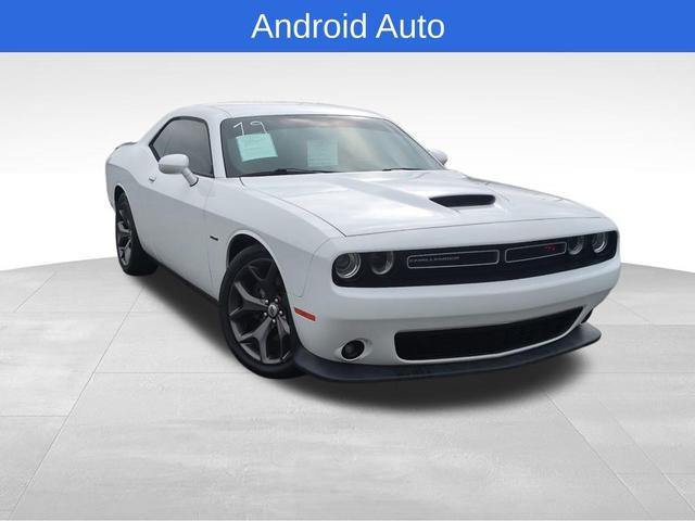 Photo of 2019 White Knuckle Clearcoat Dodge Challenger