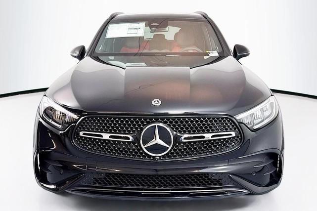 Photo of 2025 Obsidian Black Metallic Mercedes-Benz GLC 300