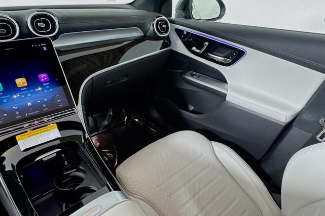 Photo of 2025 Black Mercedes-Benz GLC 300