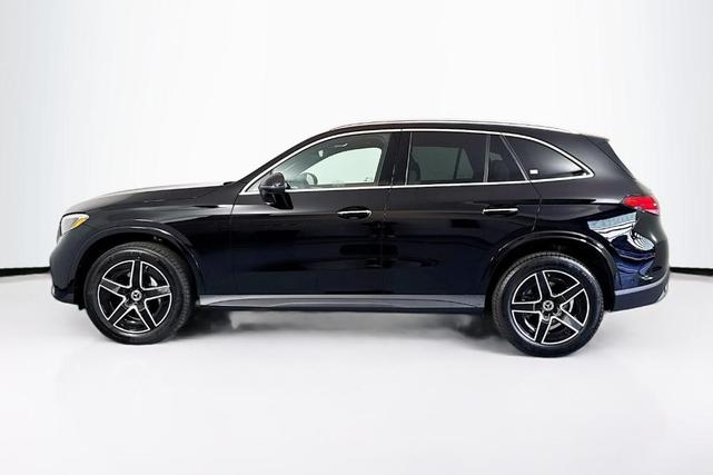 Photo of 2025 Black Mercedes-Benz GLC 300