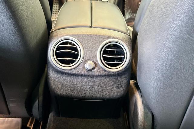 Photo of 2021 Gray Metallic Mercedes-Benz AMG C 63