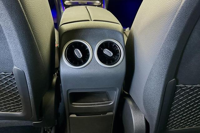Photo of 2025 Metallic Mercedes-Benz GLB 250