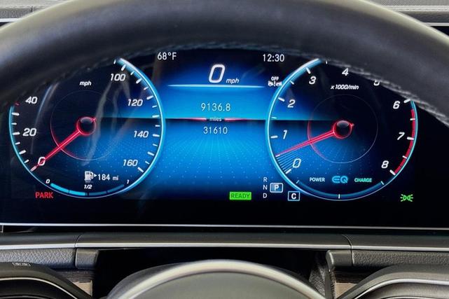 Photo of 2023 Polar White Mercedes-Benz GLS 450