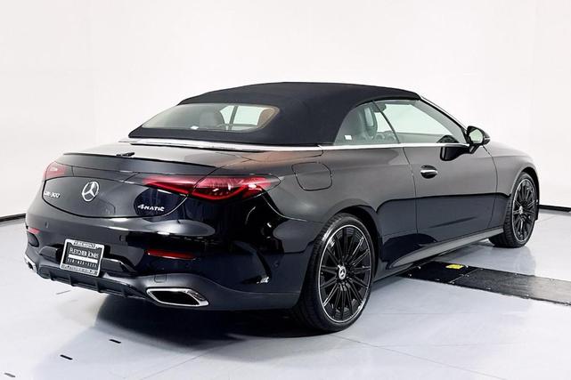 Photo of 2024 Black Mercedes-Benz CLE 300
