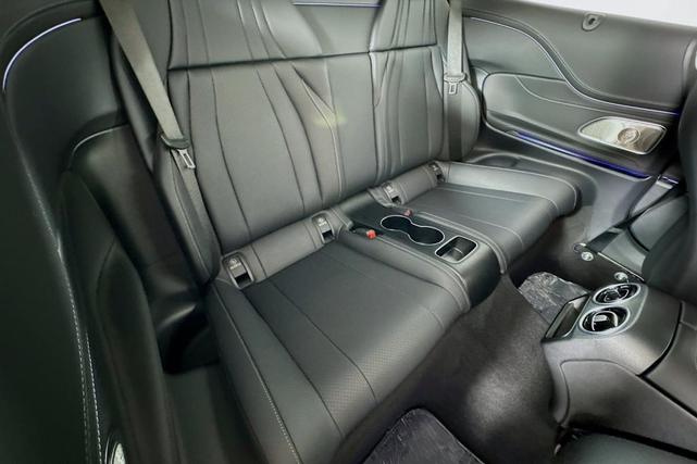 Photo of 2024 Black Mercedes-Benz CLE 300