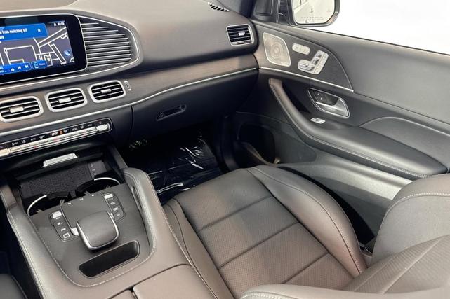 Photo of 2025 Gray Metallic Mercedes-Benz GLE 350