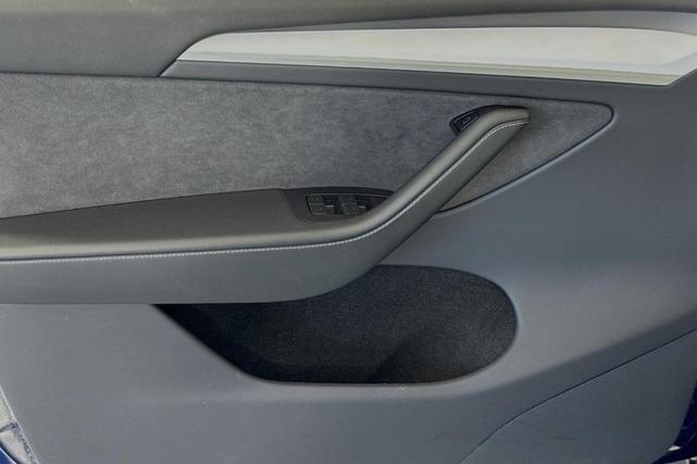 Photo of 2023 Blue Tesla Model Y