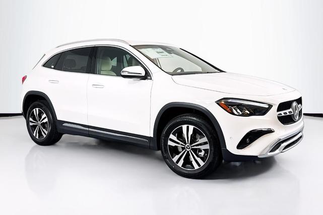 Photo of 2025 Polar White Mercedes-Benz GLA 250