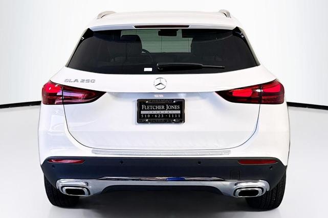 Photo of 2025 Polar White Mercedes-Benz GLA 250