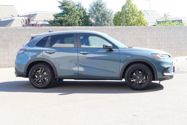 Photo of 2026 Pearl Honda HR-V