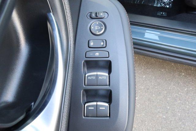 Photo of 2026 Pearl Honda HR-V