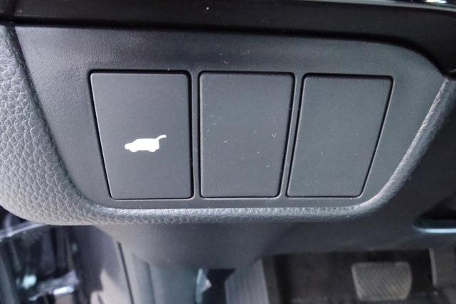 Photo of 2026 Meteorite Gray Metallic Honda CR-V